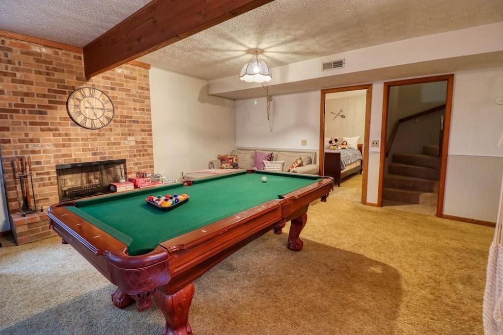 4-Bedroom+Loft-Sauna-Pool Table-Bar-2 Fireplaces Basye Exterior photo